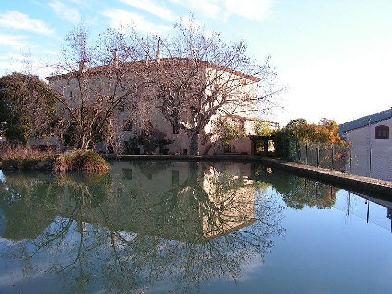 Imatge de la casa gran d'Aiguaviva