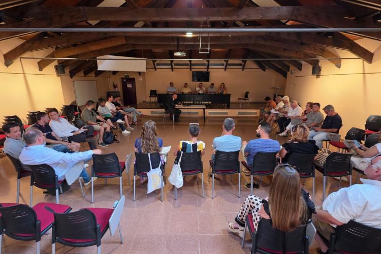 Un moment del ple
